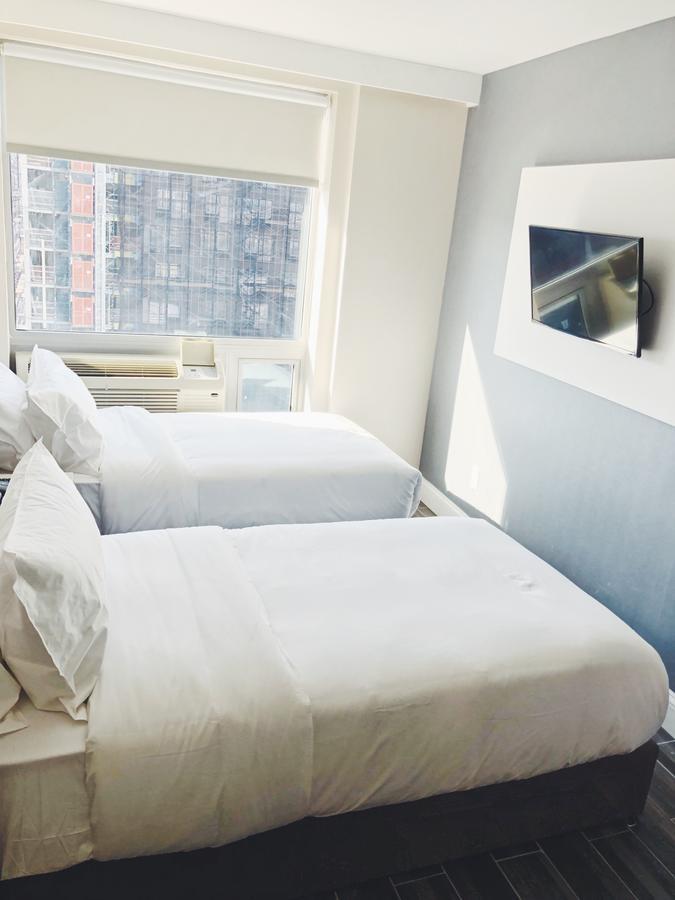 Mayfair Inn And Suites New York Buitenkant foto
