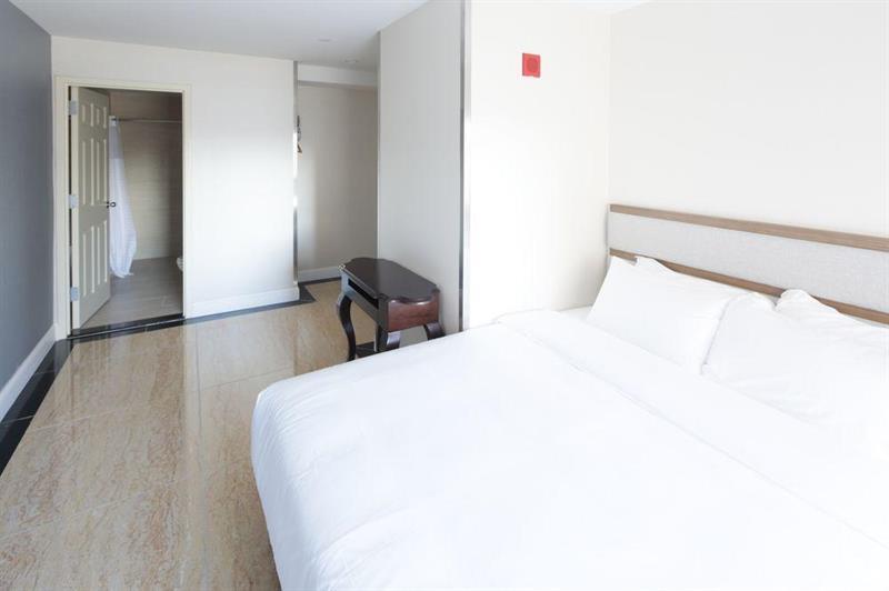 Mayfair Inn And Suites New York Buitenkant foto