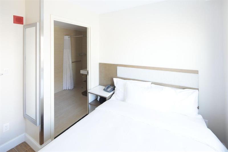 Mayfair Inn And Suites New York Buitenkant foto